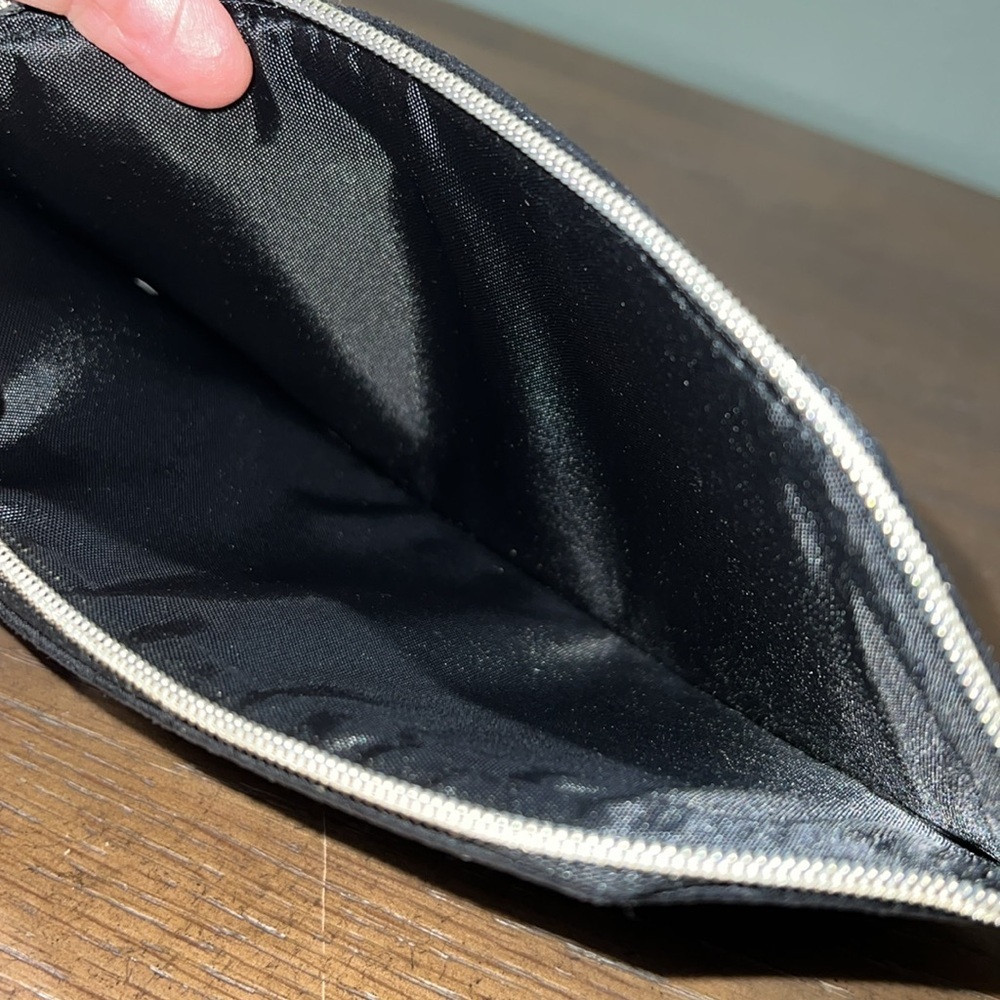 Mary Kay Sparkly Black Gold Holiday Edition Cosmetic Makeup Bag - Picture 5 of 5